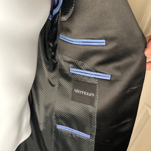 Men’s Blue and Black Brocade Dinner/Tuxedo Jacket 38 Regular - Picture 9 of 12